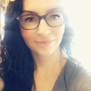 Meet your Posher, Alanna